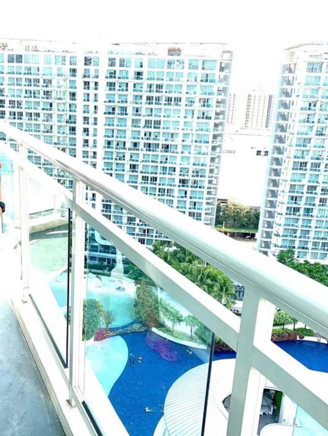 Azure C5 Man-Made Beach Balcony Multiple Units Μανίλα Εξωτερικό φωτογραφία