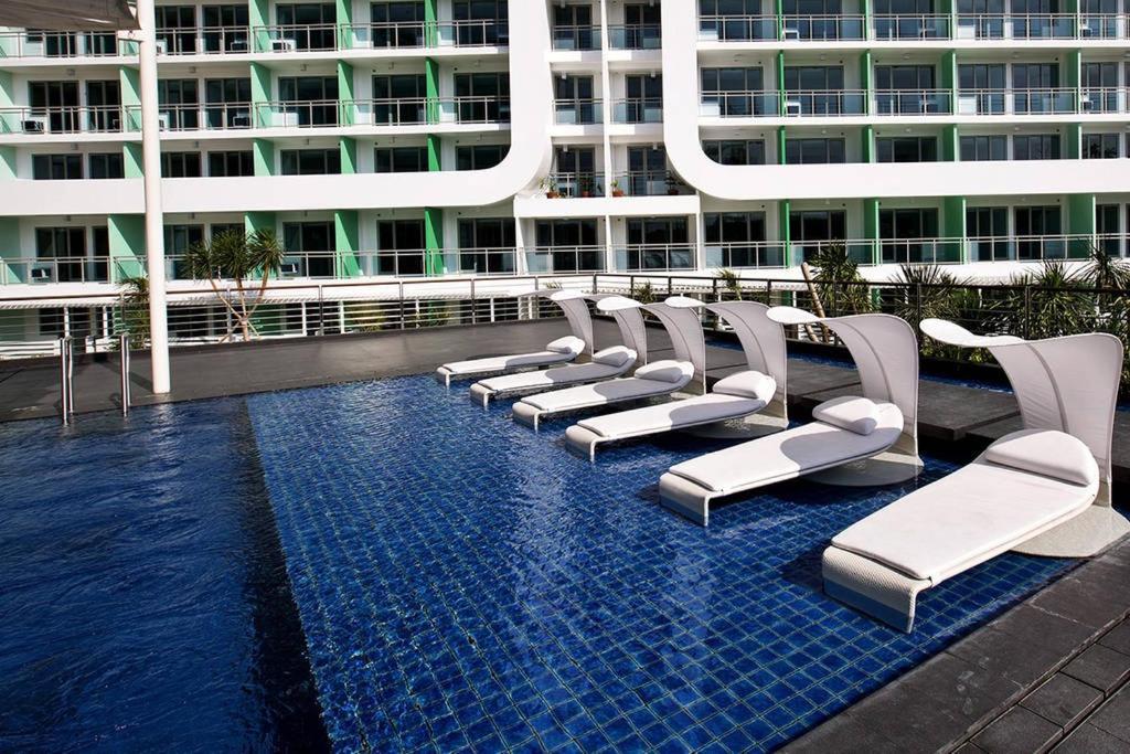 Azure C5 Man-Made Beach Balcony Multiple Units Μανίλα Εξωτερικό φωτογραφία
